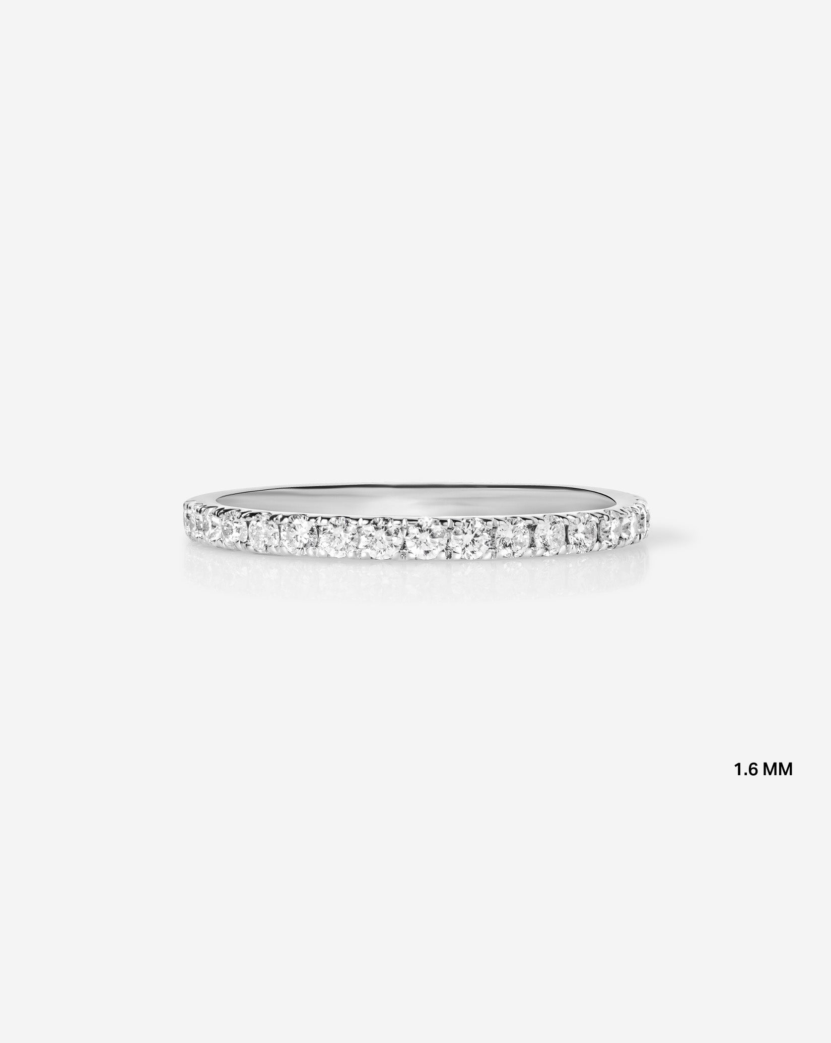 Thin Pavé Band
