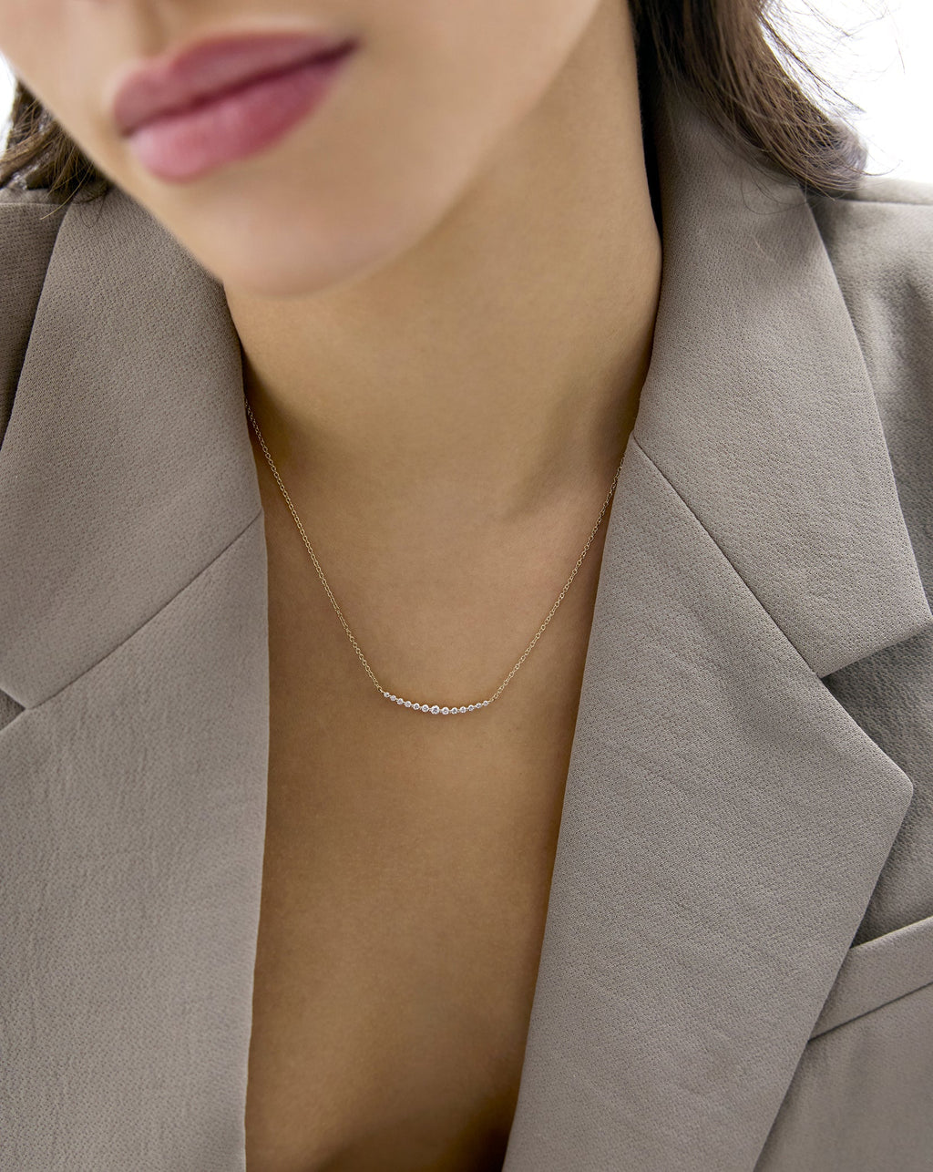 Graduated Single Prong Diamond Necklace