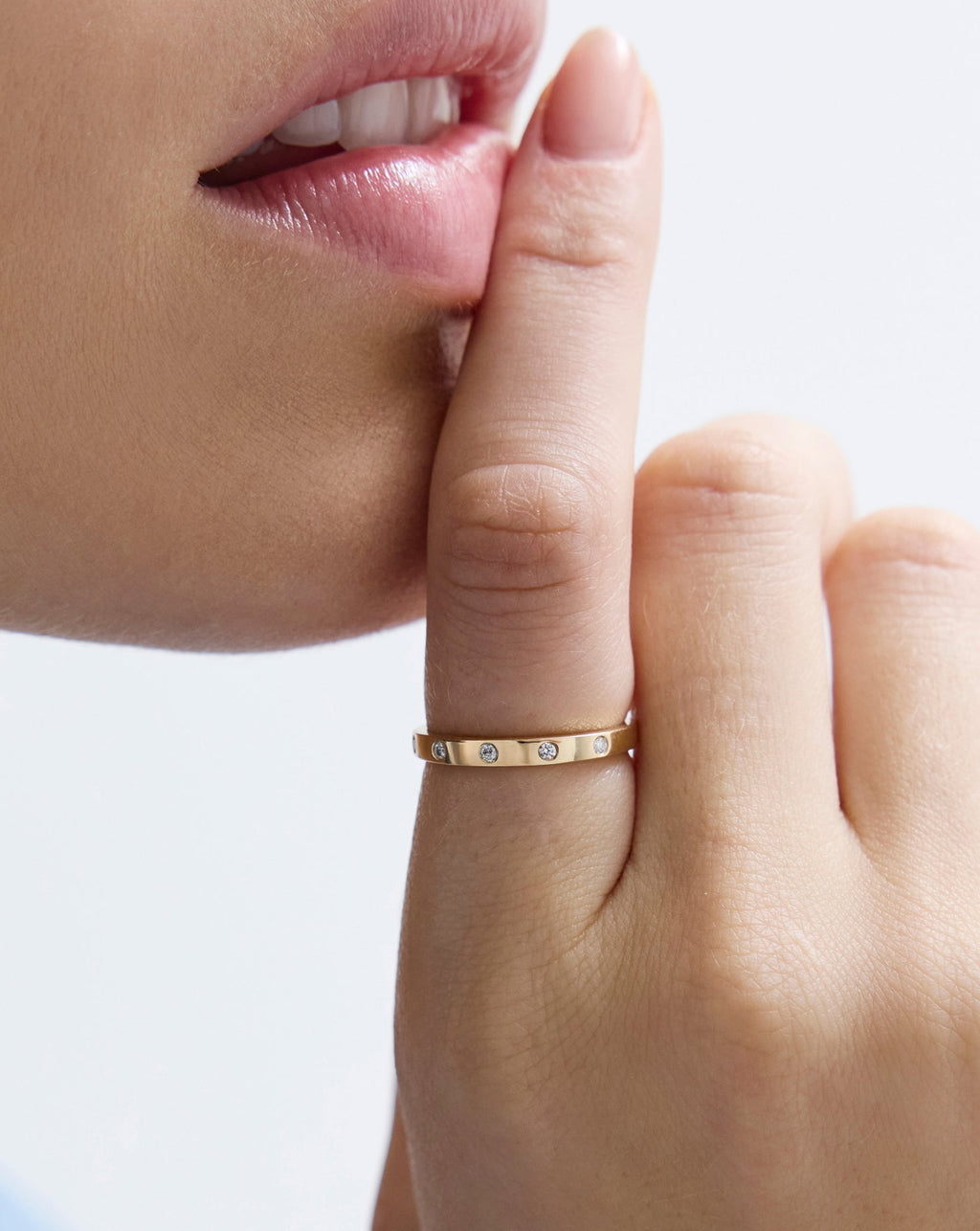 Inlay Diamond Ring