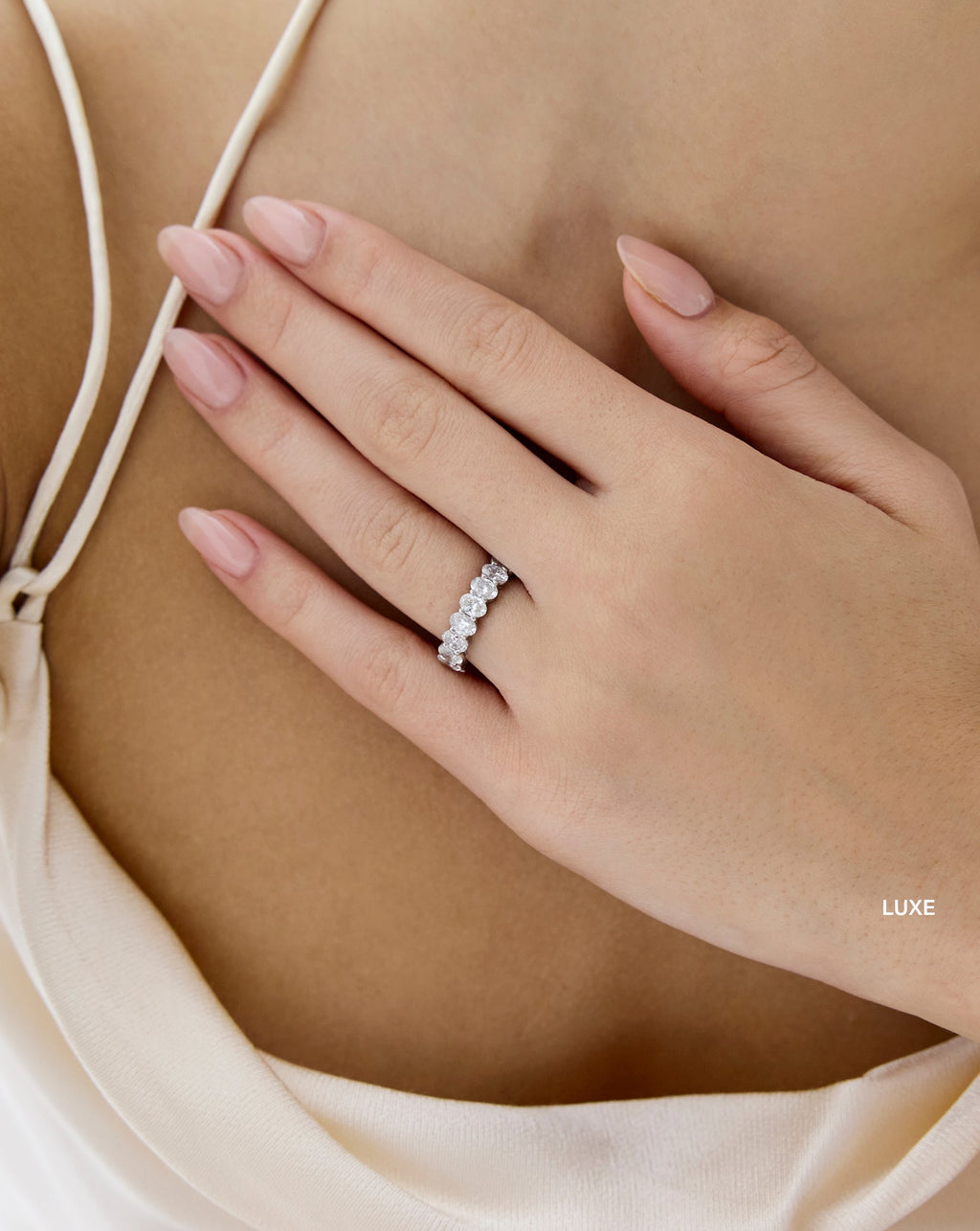 Oval Diamond Band