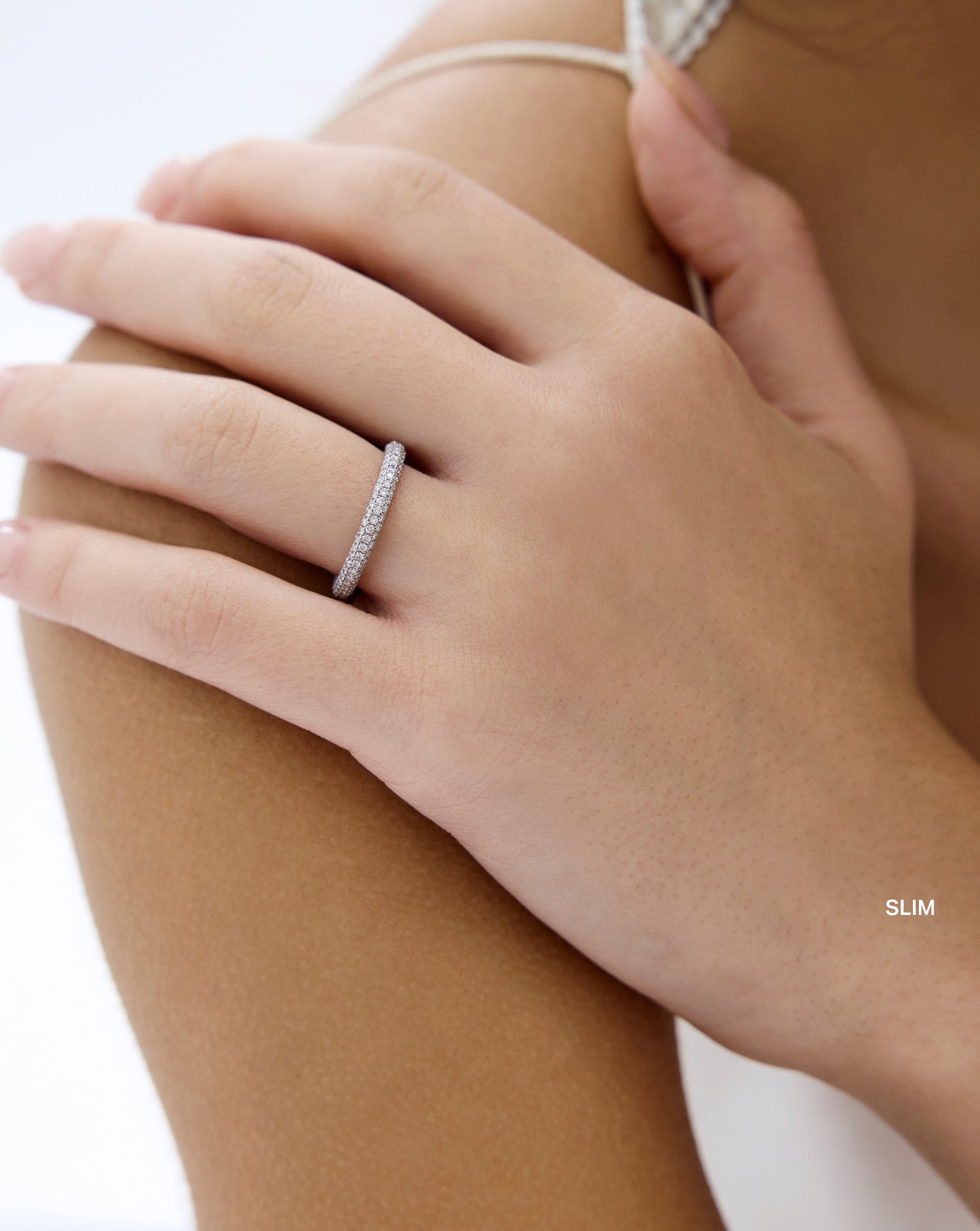 Pavé Cloud Eternity Band
