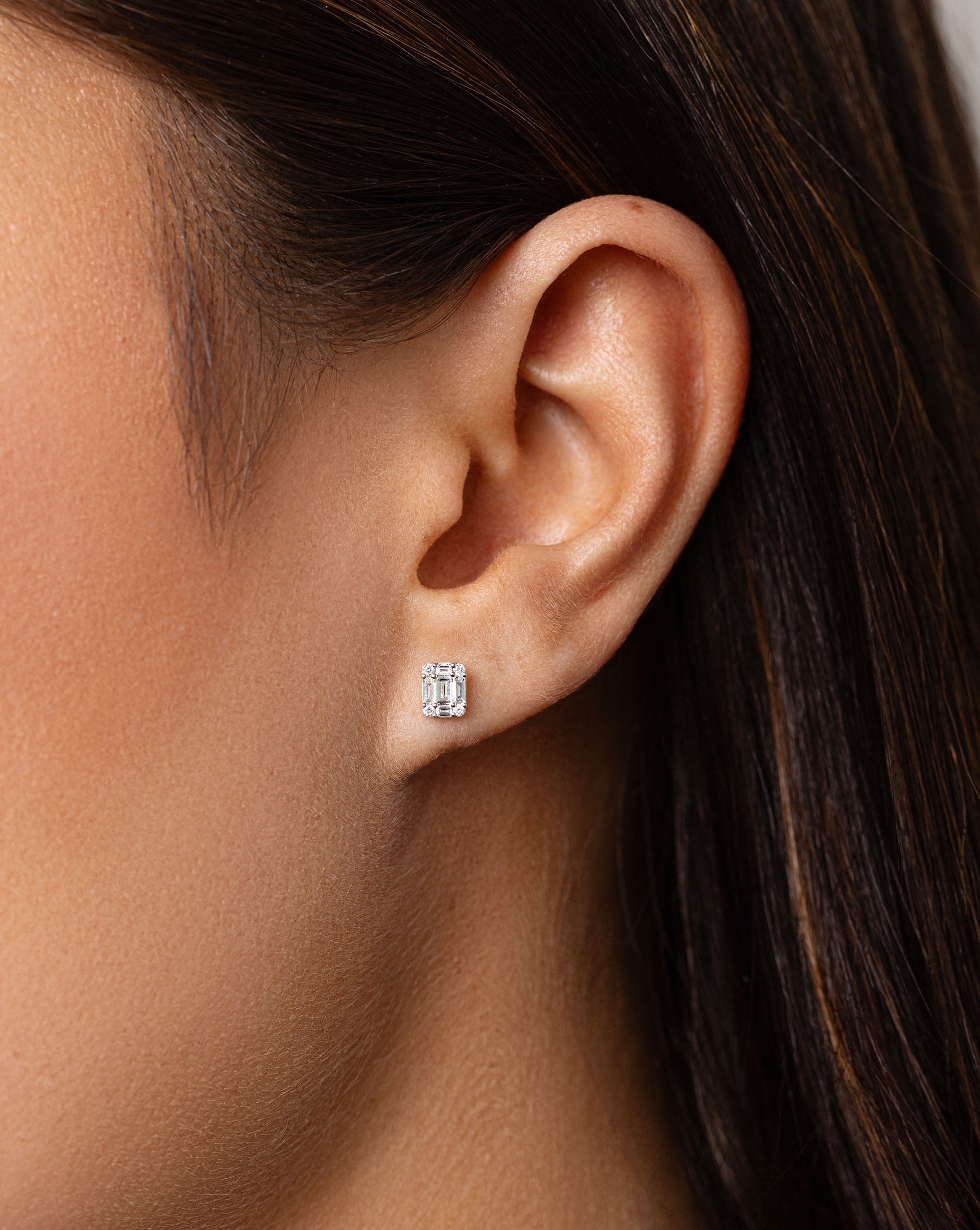 Petite Emerald Illusion Studs