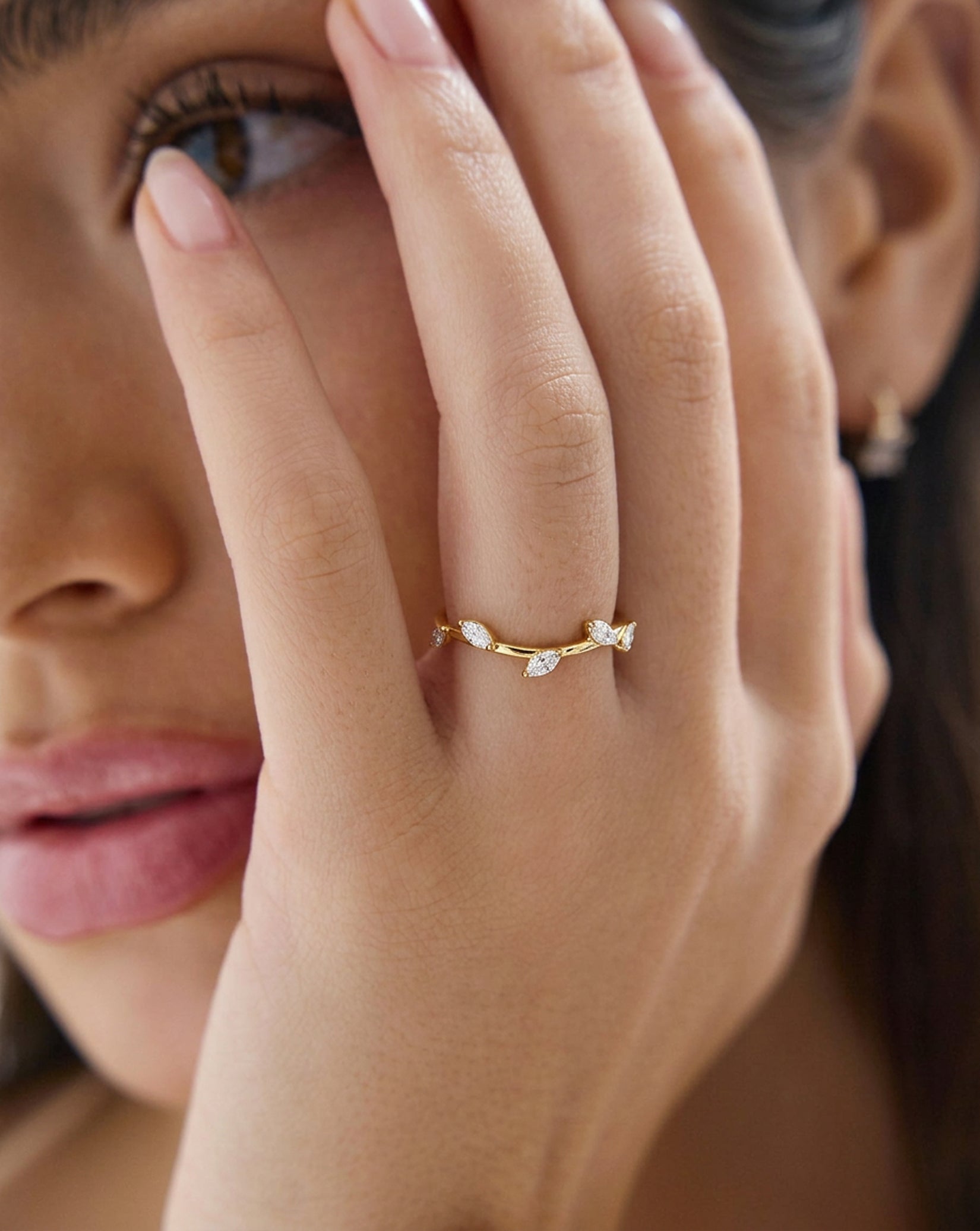 Vine Diamond Band