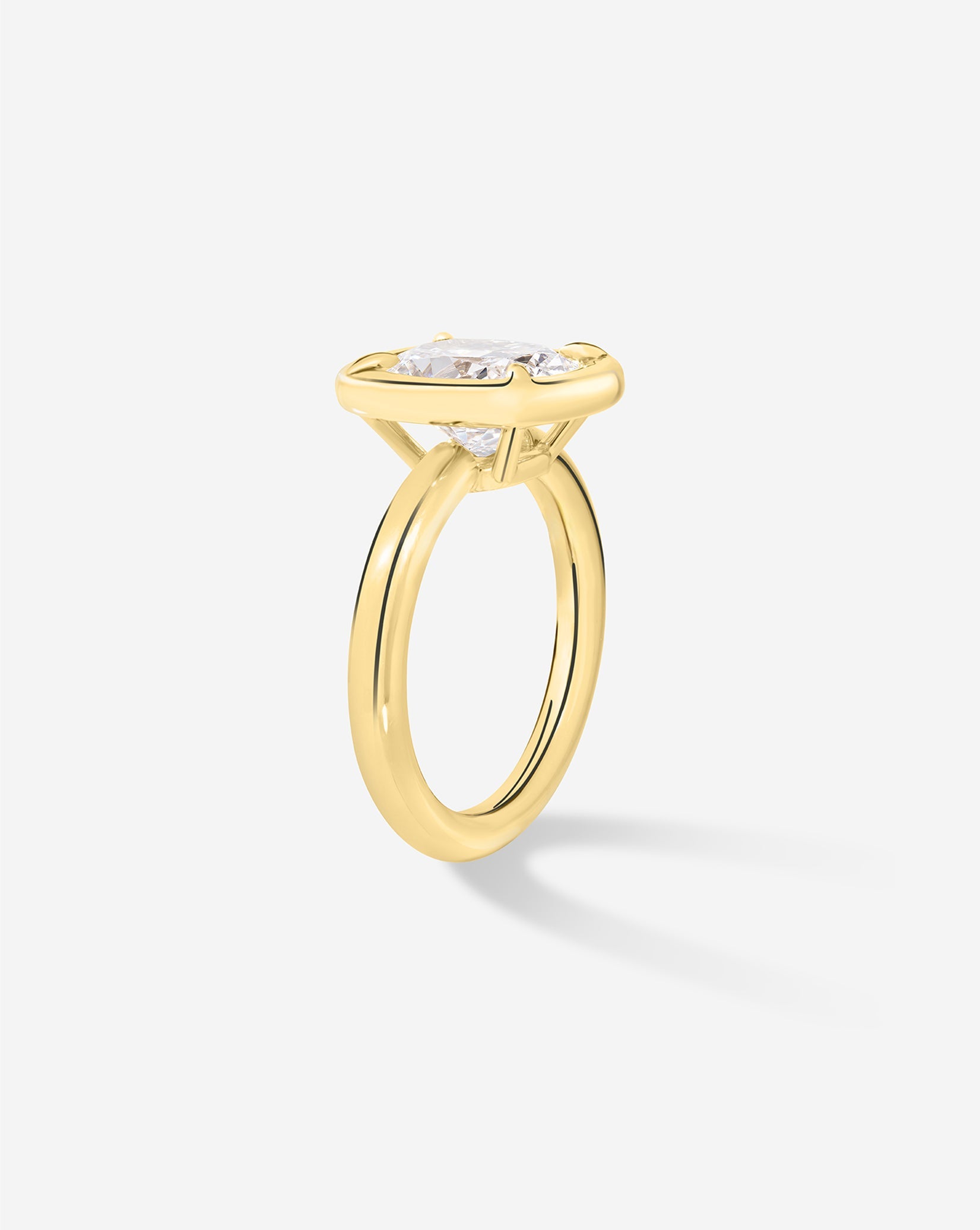 3.02 Cushion Lab Diamond in Cloud Bezel