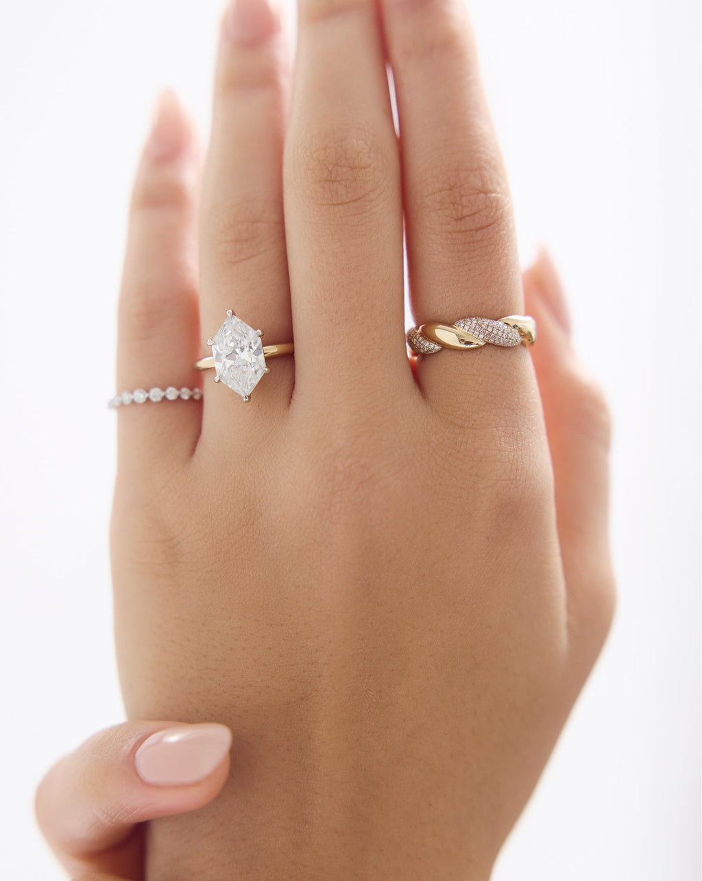 3.17 Duchess Lab Diamond in Whisper Thin® Hidden Halo
