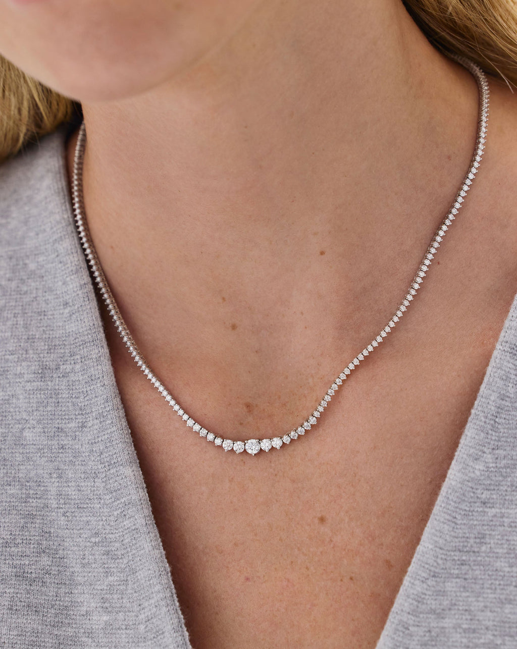 Graduated Diamond Tennis Necklace