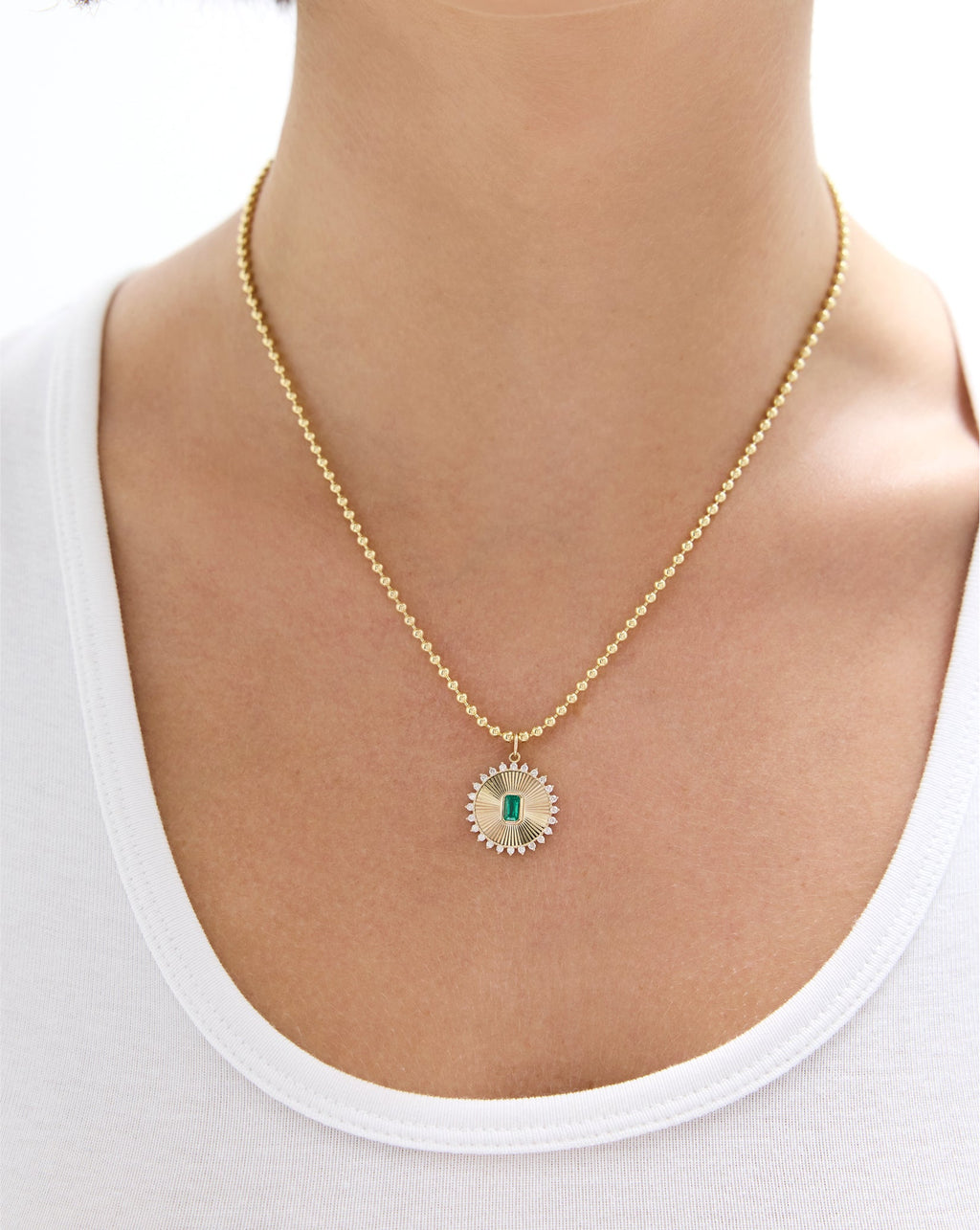 Fluted Emerald Pendant