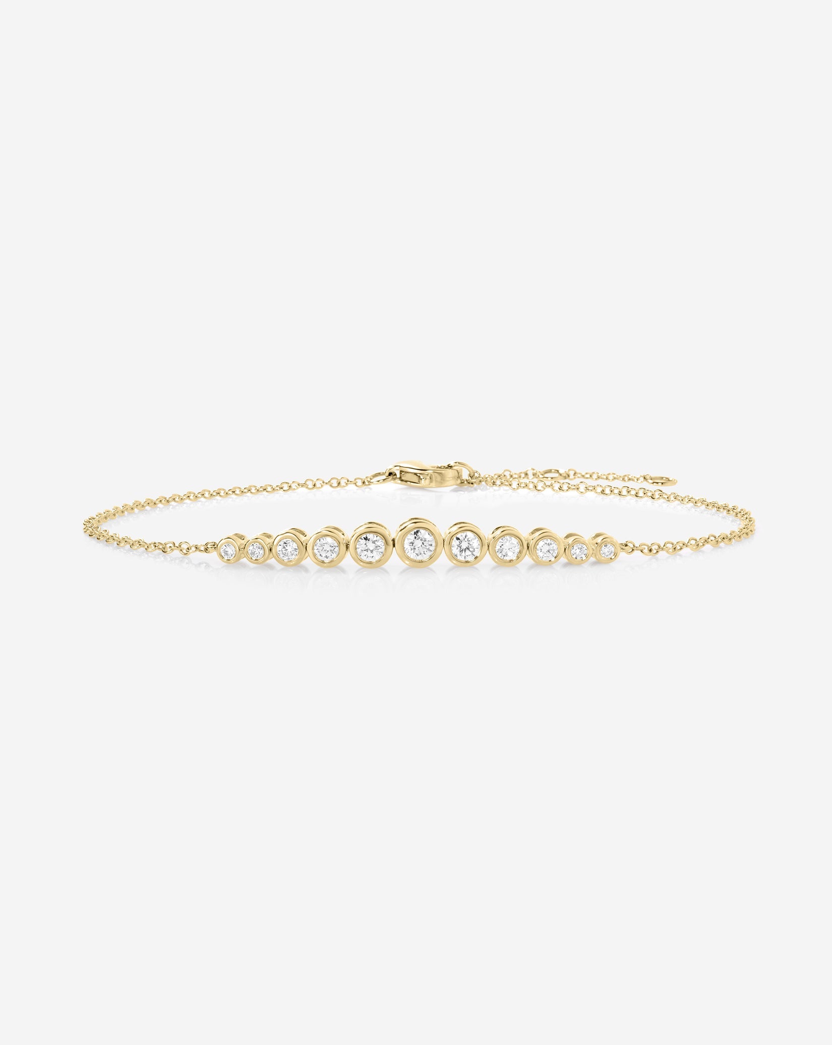 Graduated Diamond Bezel Soft Chain Bracelet