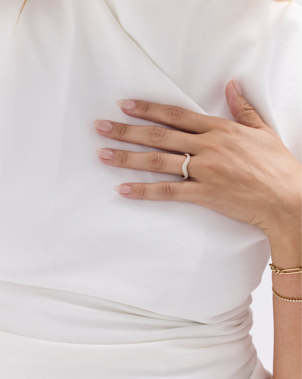 Pavé Nest Wedding Band