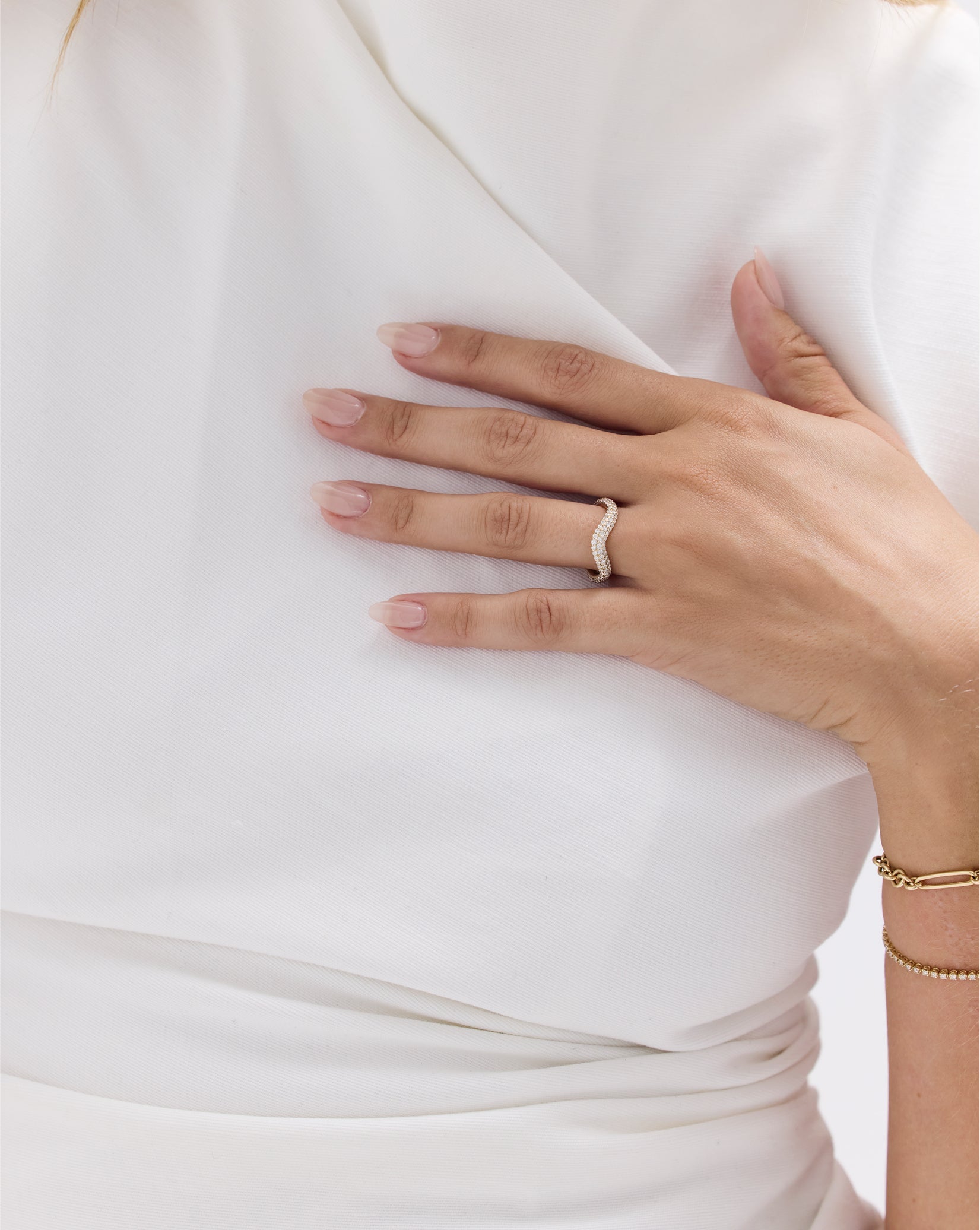 Pavé Nest Wedding Band