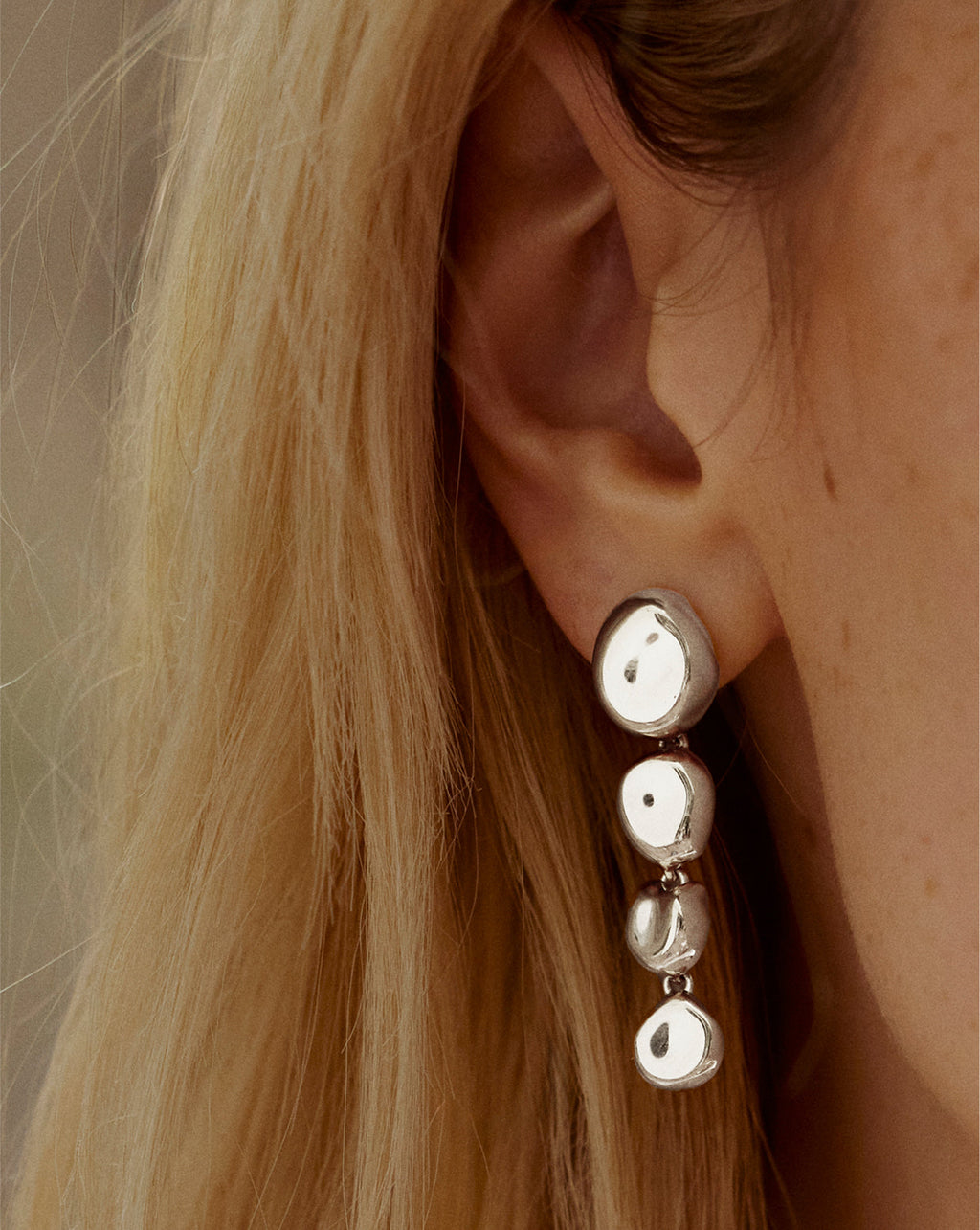Forma Drop Earrings