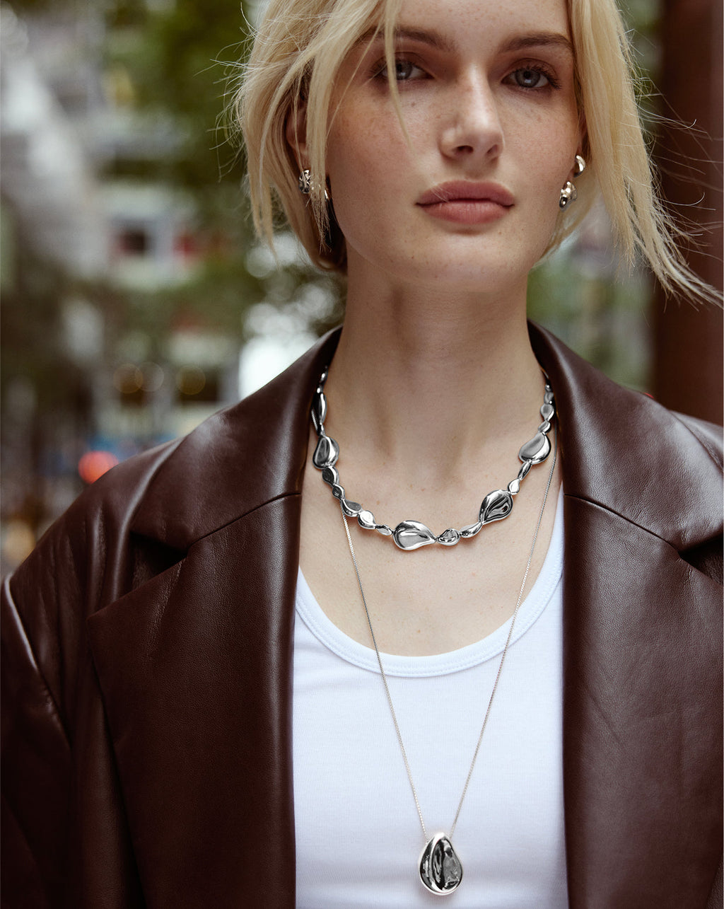 Forma Toggle Clasp Necklace