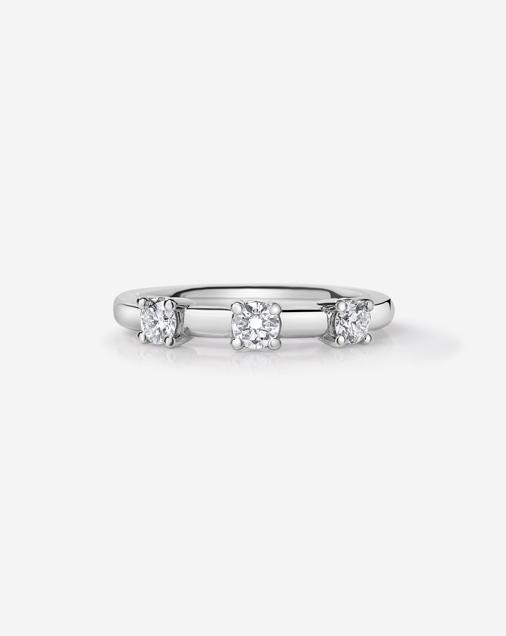 Lab Diamond Trio Band