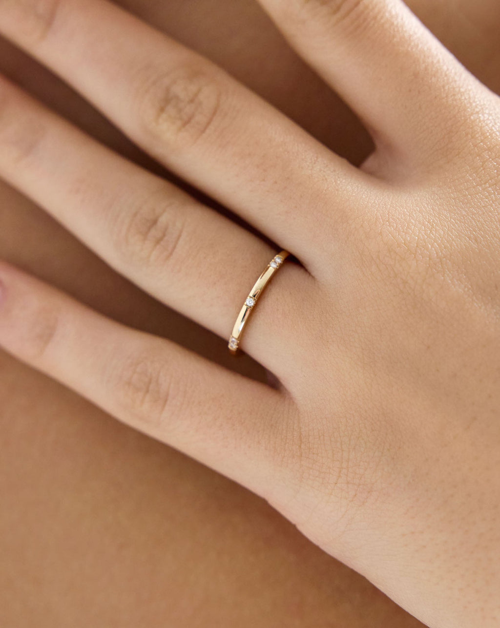 Scattered Diamond Band