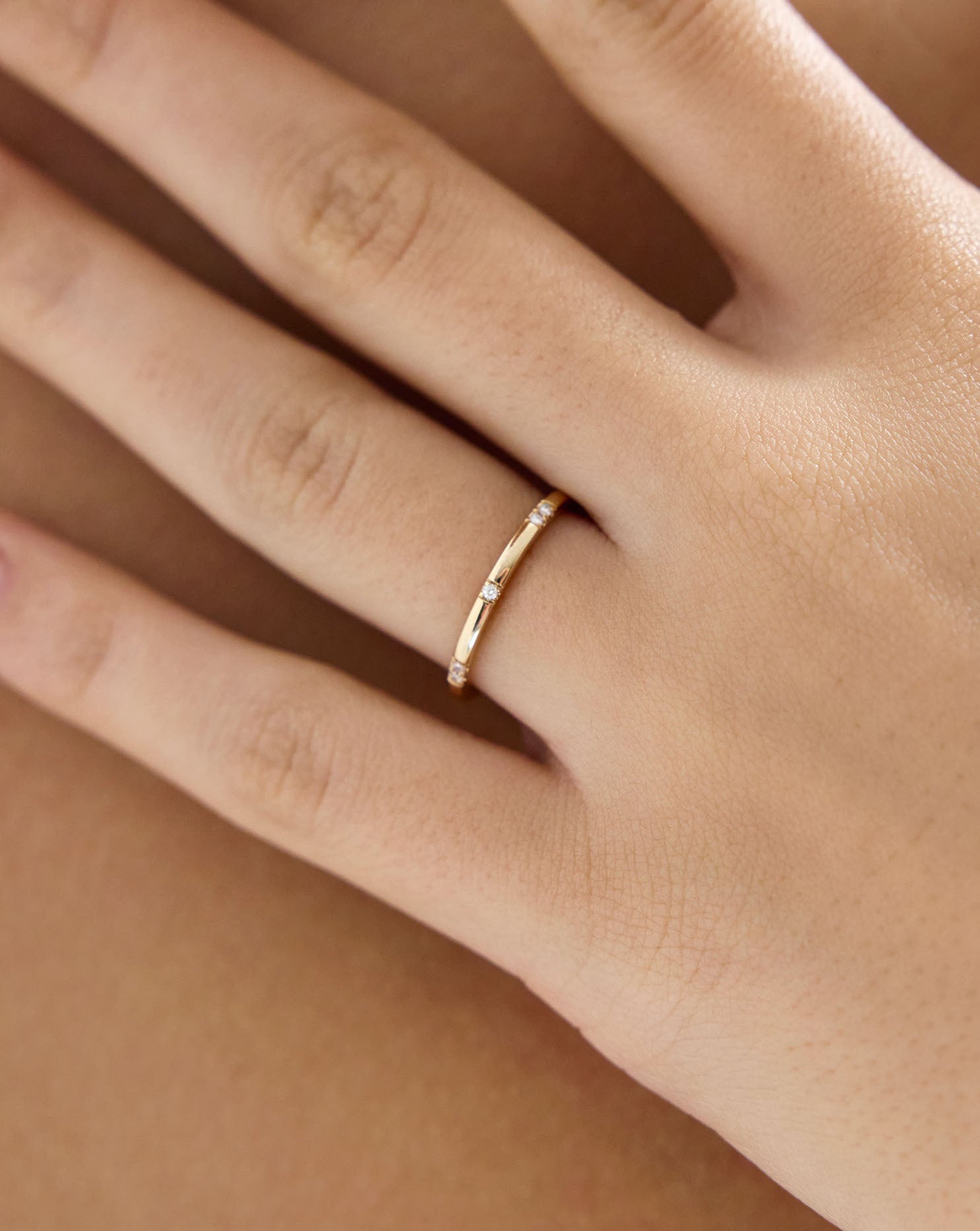 Scattered Diamond Band