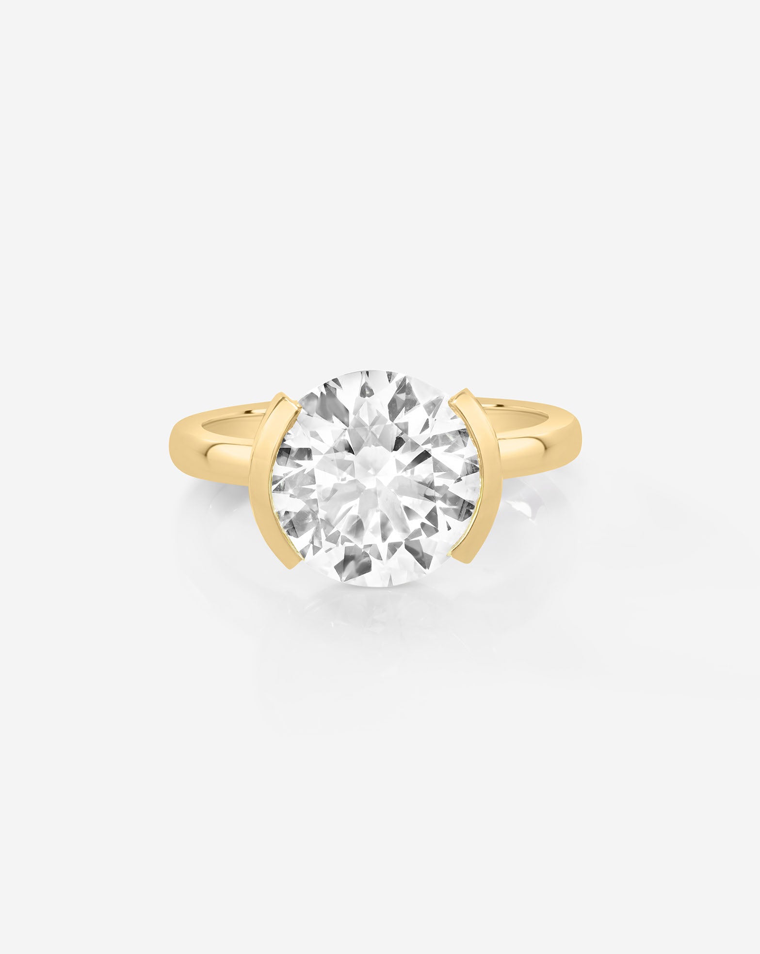 3.20 Round Lab Diamond in The Edge