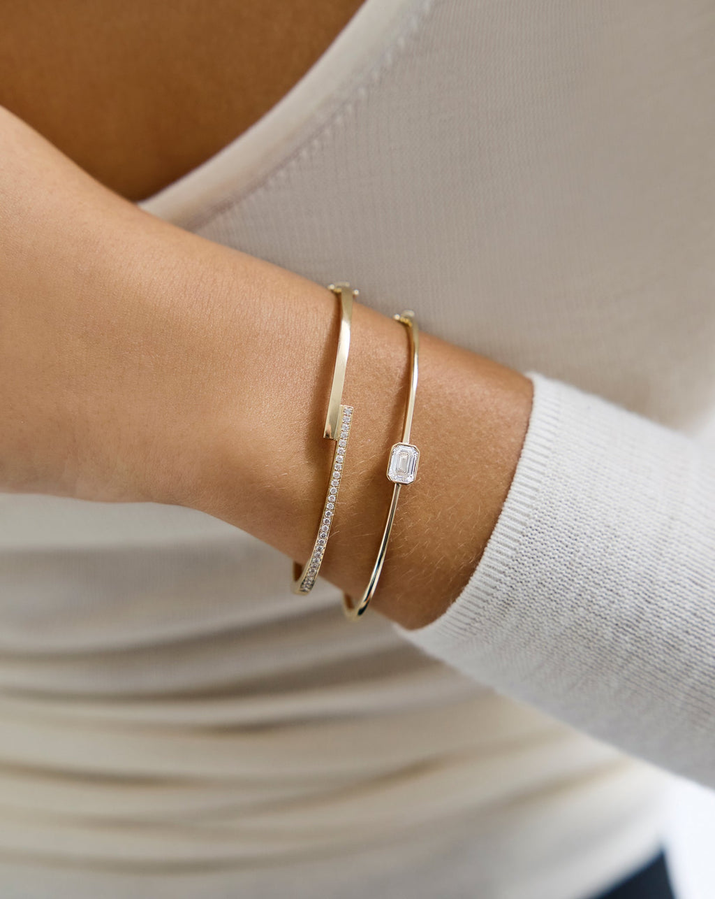 Emerald Lab Diamond Bangle