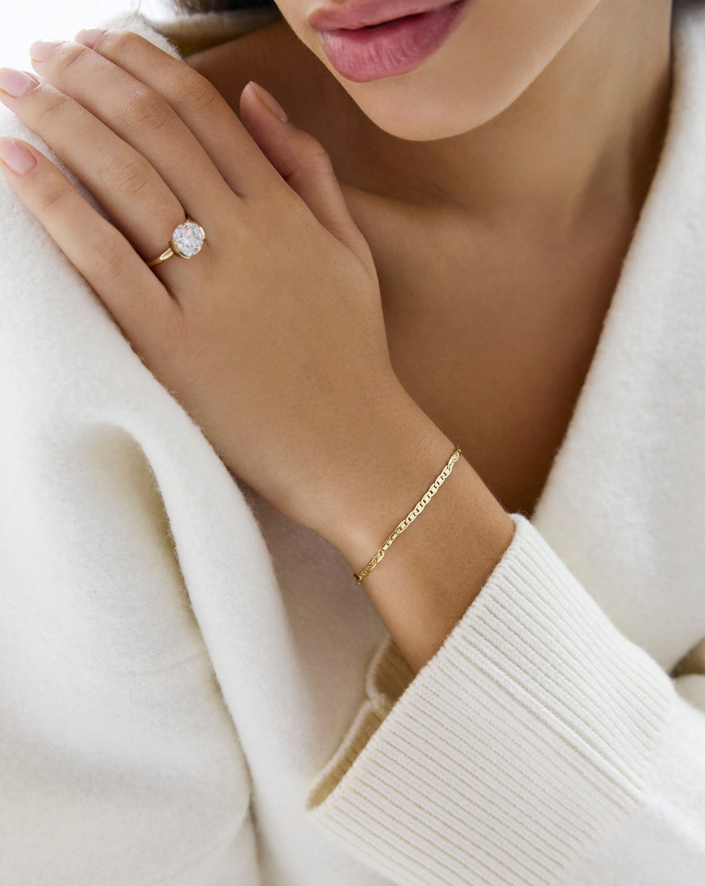 Wide Valentino Chain Bracelet