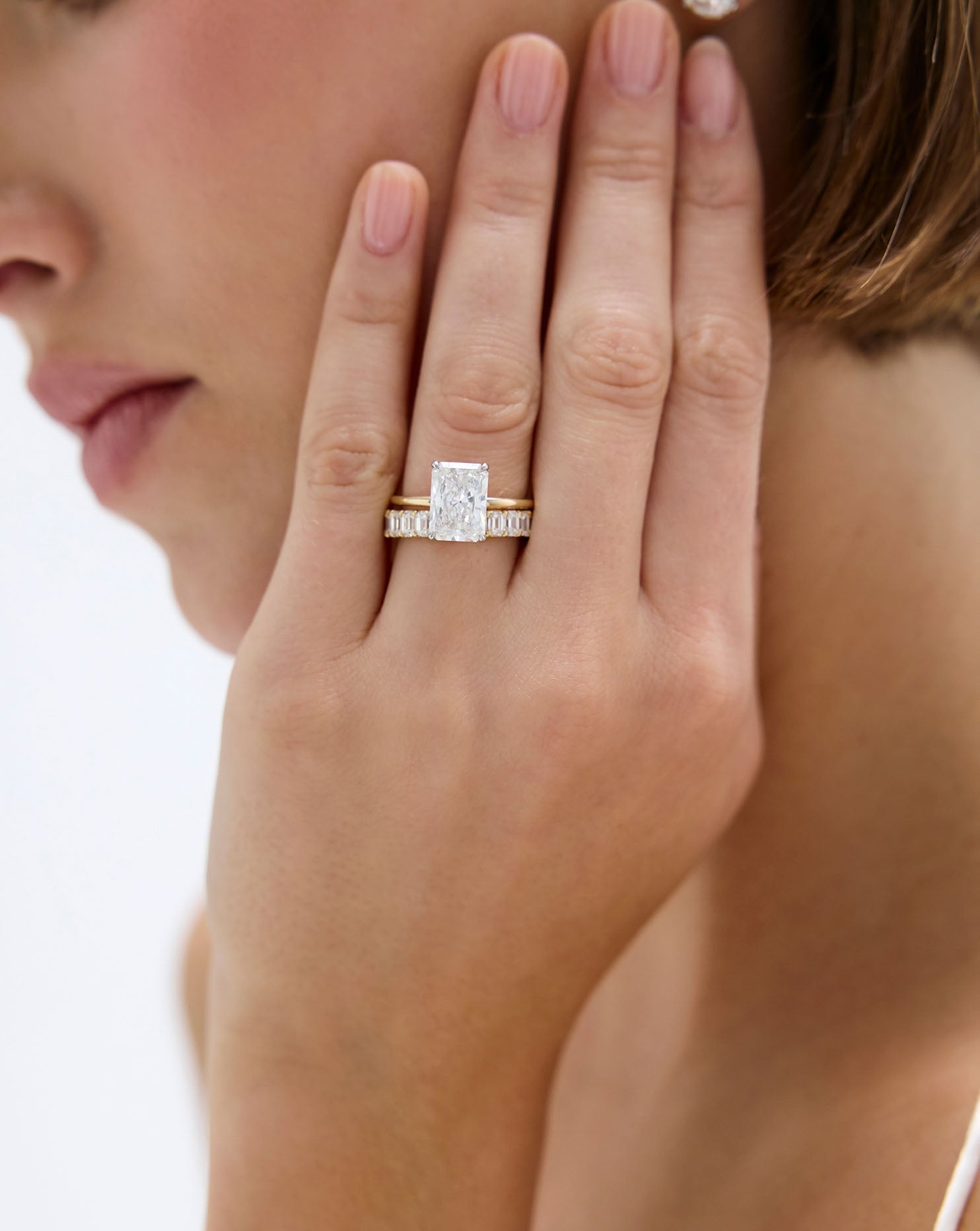 3.37 Radiant Lab Diamond in Whisper Thin® Hidden Halo
