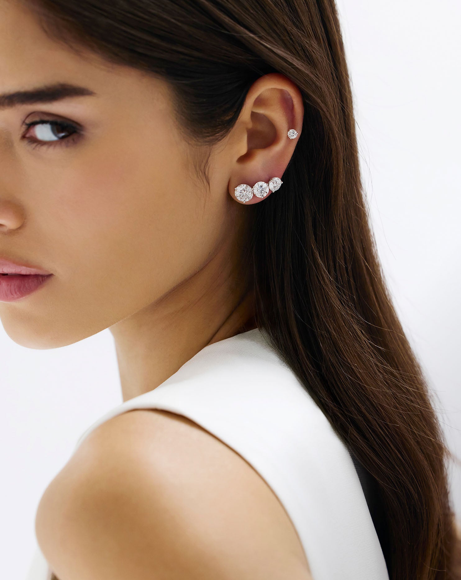 Round Diamond Studs