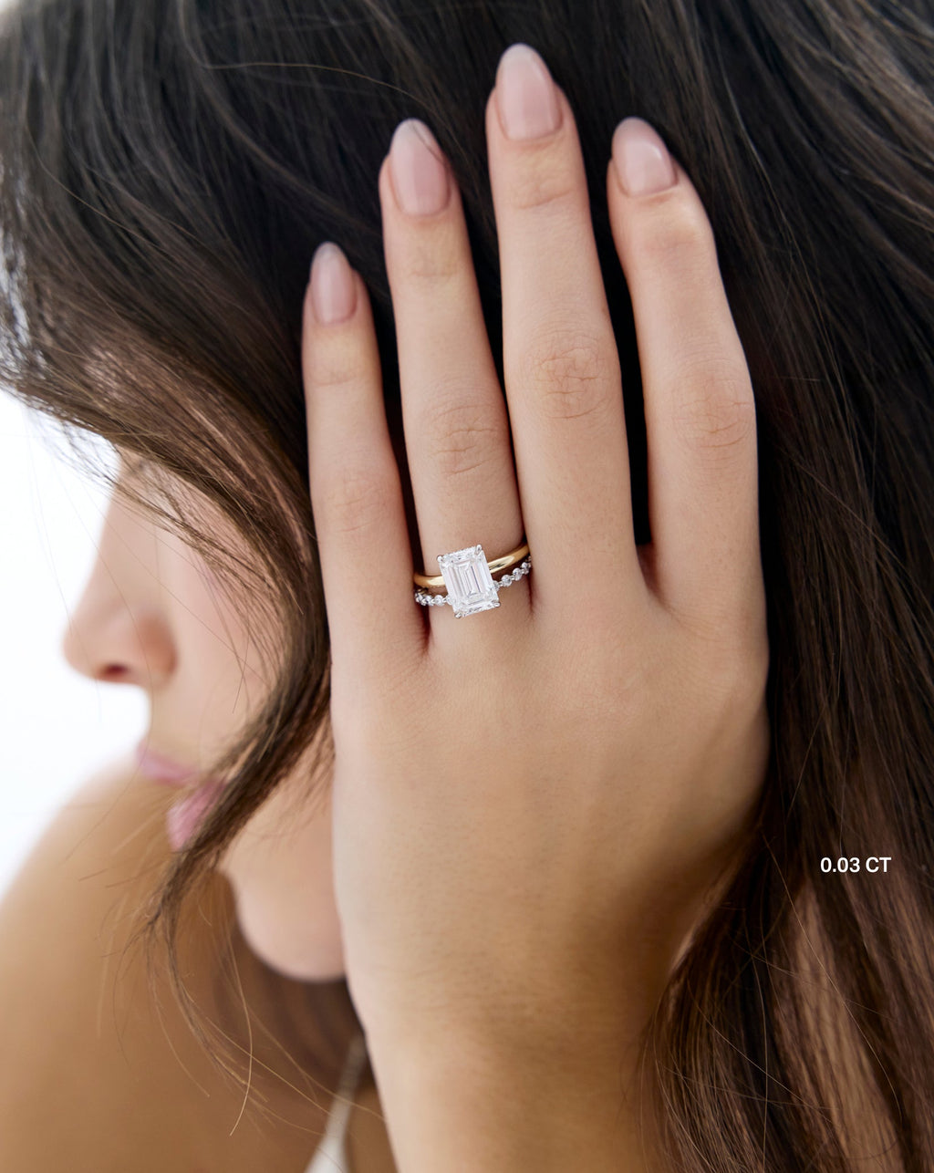 Single Prong Diamond Band