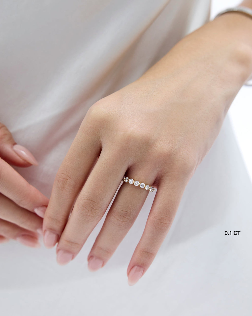 Single Prong 3/4 Diamond Band
