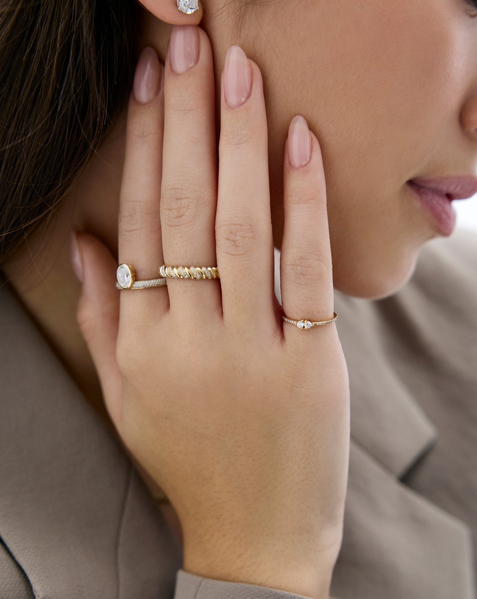 Wavy Diamond Ring