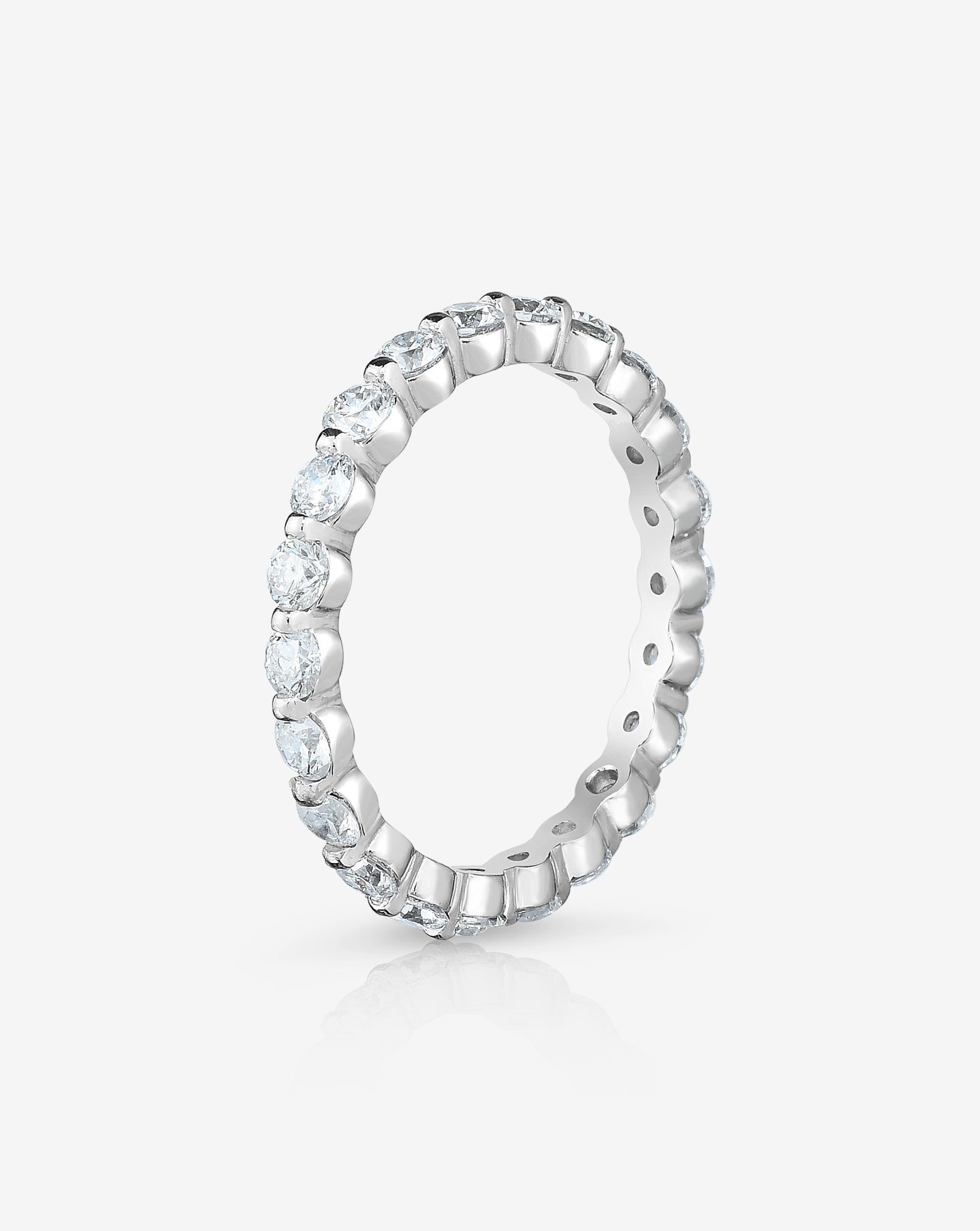 Single Prong Lab Diamond Band